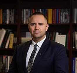 Dr Karol Nawrocki na Prezydenta Rzeczypospolitej Polskiej – Esej Zza Atlantyku (9)